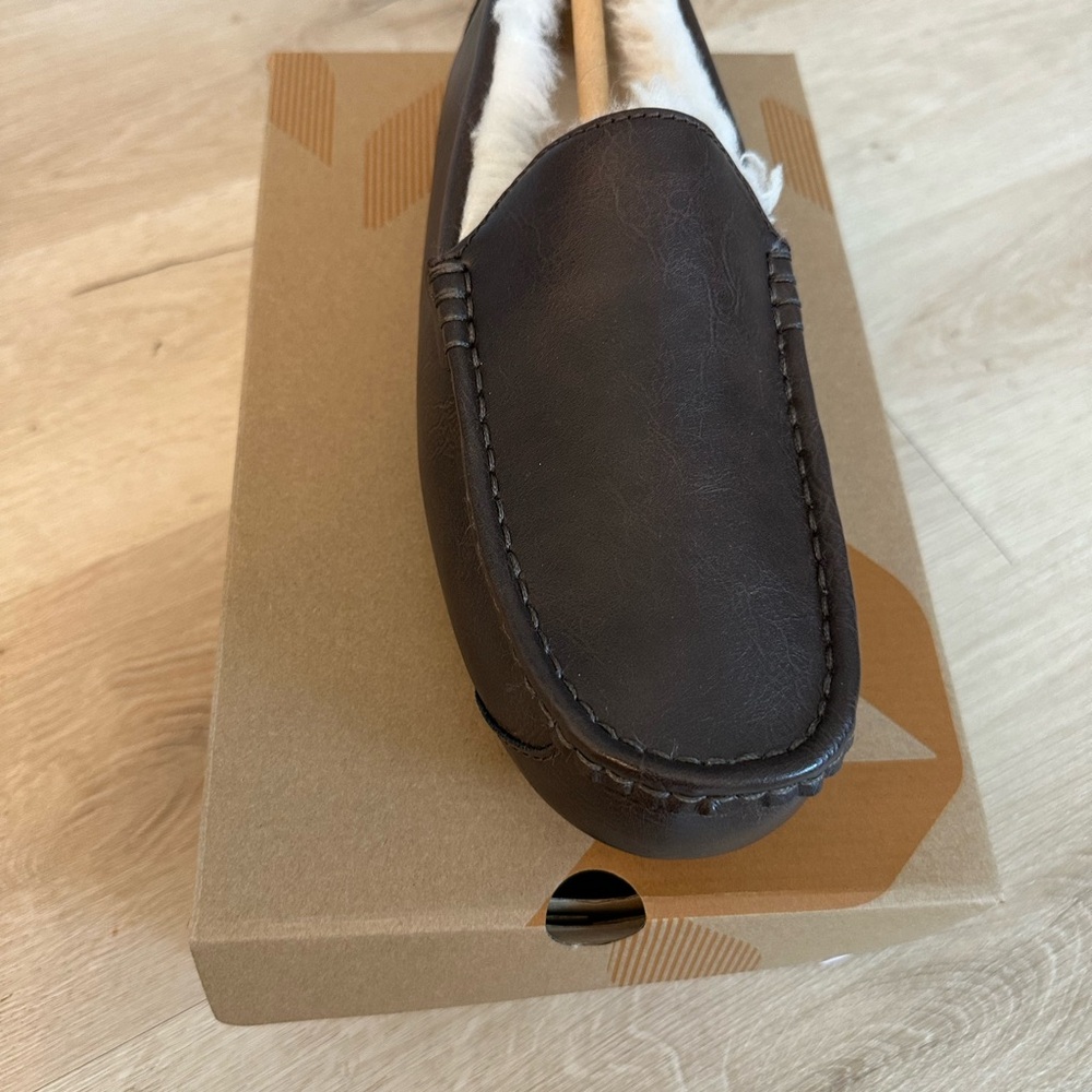 Koolaburra Rich Brown Men's Slip-On Loafers